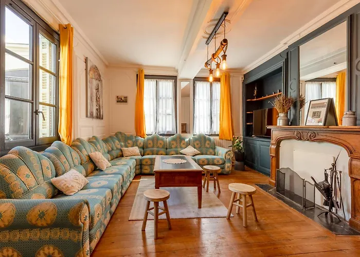 La Maison Des Carmes - Patio Couvert - Hypercentre Pont-Audemer