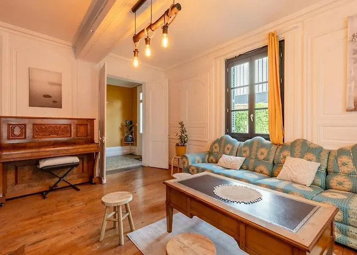 La Maison Des Carmes - Patio Couvert - Hypercentre * Pont-Audemer